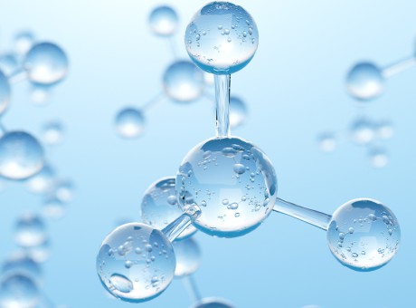 �����־����g